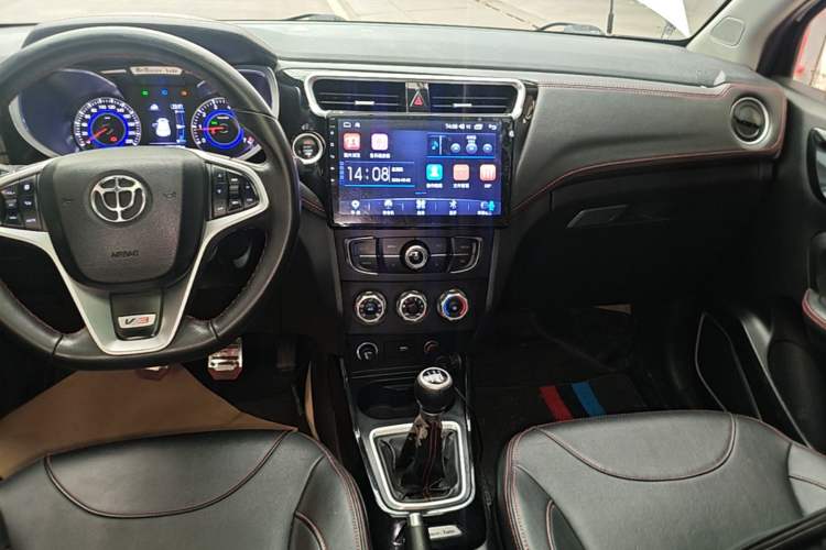Used Brilliance V3 2016 1.5L Manual Smart Version Audio And AC Panel