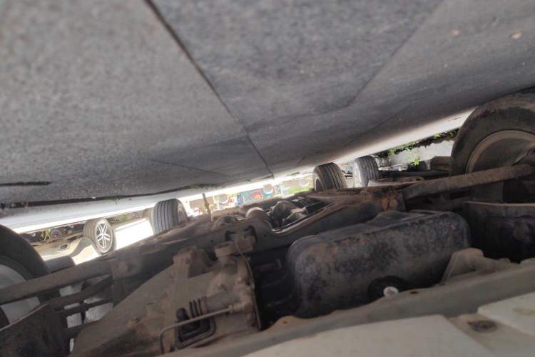 Used Brilliance V3 2016 1.5L Manual Smart Version Chassis Front