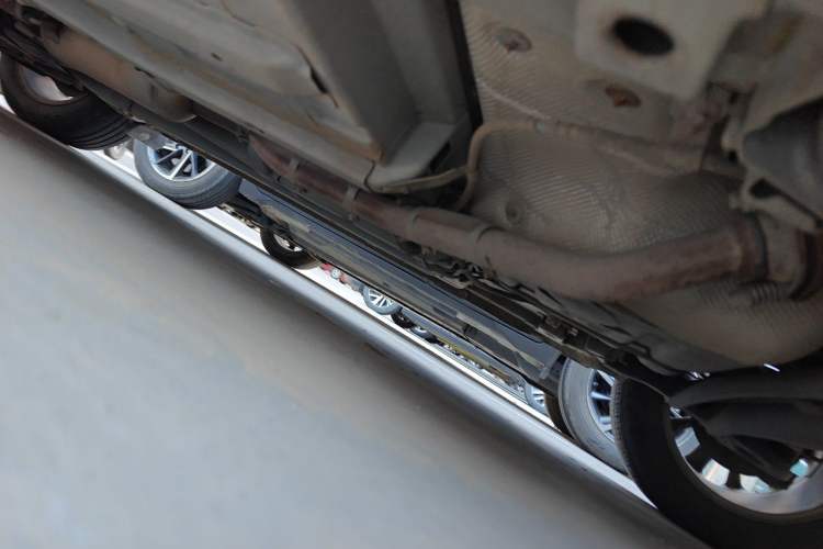 Used Brilliance V3 2016 1.5L Manual Smart Version Chassis Rear Left