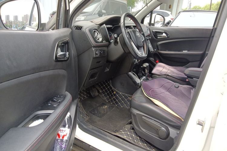 Used Brilliance V3 2016 1.5L Automatic Smart Version Driver Seat