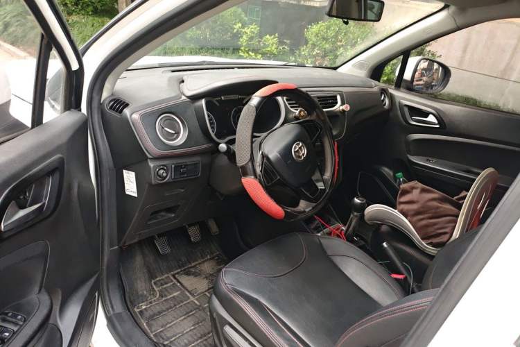 Used Brilliance V3 2016 1.5L Manual Comfort Model Driver Seat