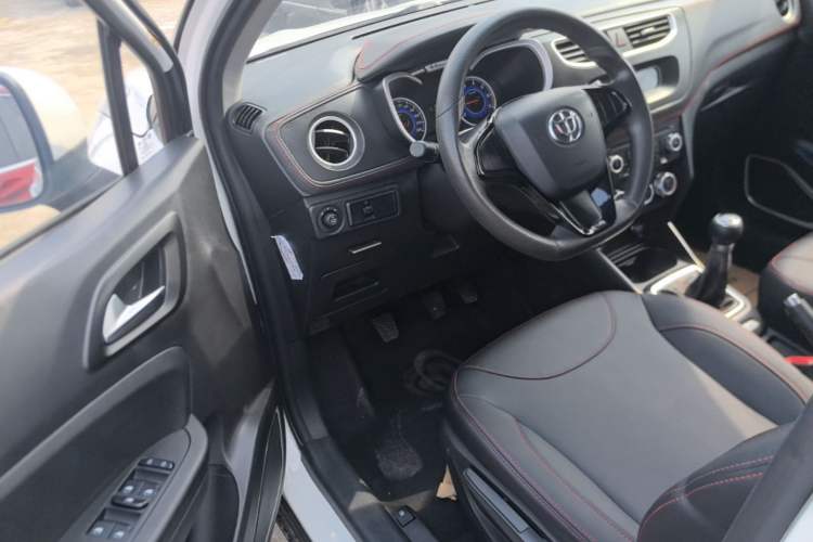Used Brilliance V3 2016 1.5L Manual Comfort Model Driver Seat