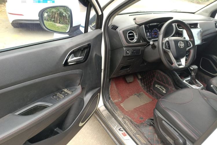 Used Brilliance V3 2016 1.5L Automatic Smart Version Driver Seat