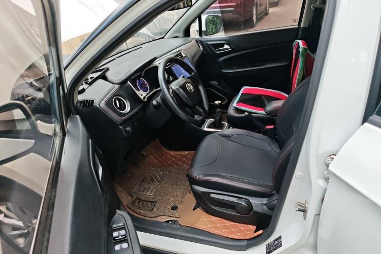 Used Brilliance V3 2016 1.5L Manual Comfort Model Driver Seat