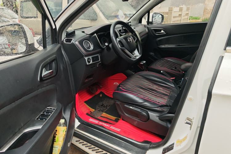 Used Brilliance V3 2016 1.5L Automatic Comfort Model Driver Seat