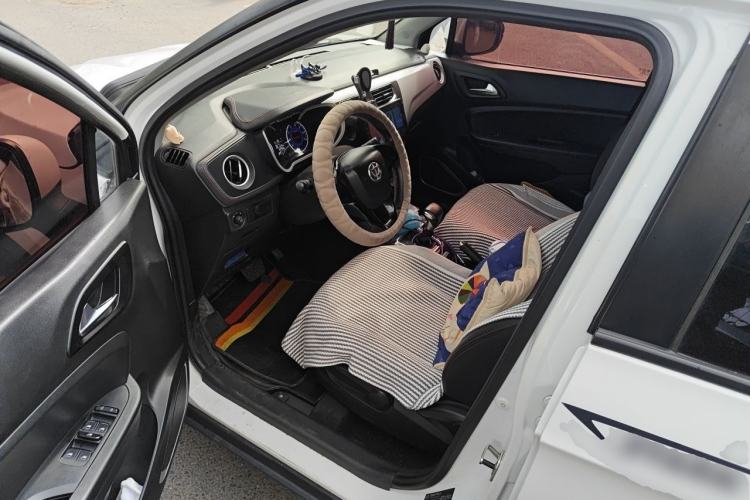 Used Brilliance V3 2016 1.5L Automatic Comfort Model Driver Seat