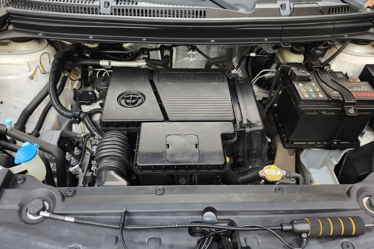 Used Brilliance V3 2016 1.5L Manual Smart Version Engine Bay