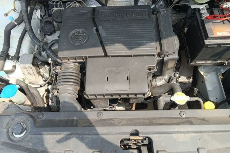 Used Brilliance V3 2016 1.5L Manual Comfort Model Engine Bay