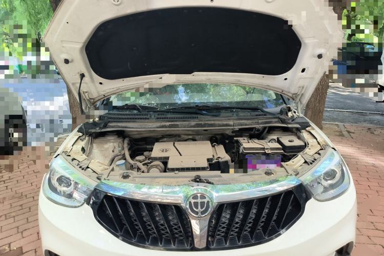 Used Brilliance V3 2016 1.5L Manual Smart Version Engine Bay