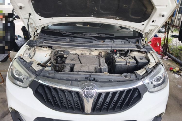 Used Brilliance V3 2016 1.5L Manual Smart Version Engine Bay