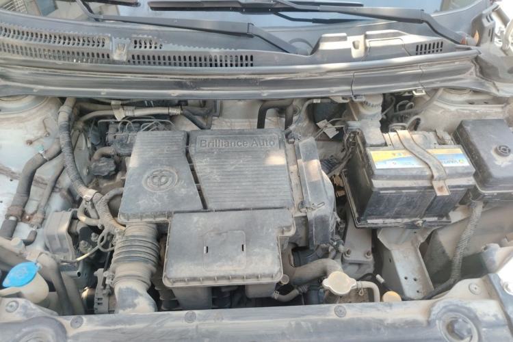 Used Brilliance V3 2016 1.5L Manual Comfort Model Engine Bay