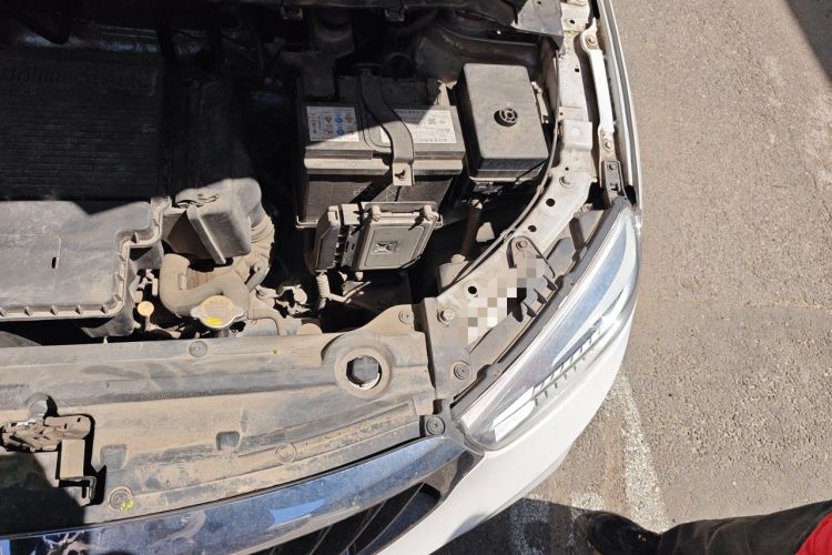Used Brilliance V3 2016 1.5L Automatic Smart Version Engine Bay Left