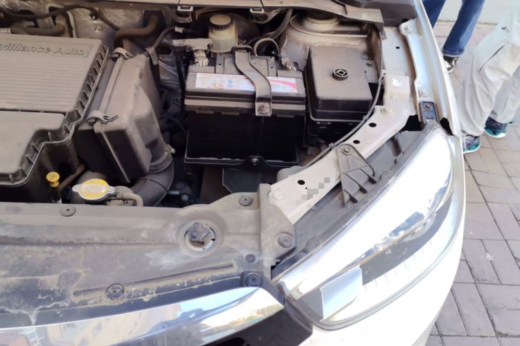 Used Brilliance V3 2016 1.5L Manual Smart Version Engine Bay Left
