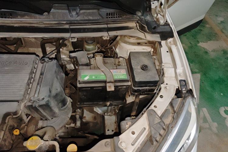 Used Brilliance V3 2016 1.5L Manual Smart Version Engine Bay Left