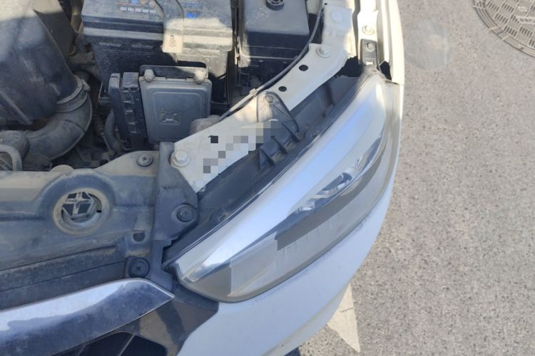 Used Brilliance V3 2016 1.5L Automatic Smart Version Engine Bay Left