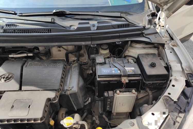 Used Brilliance V3 2016 1.5L Automatic Smart Version Engine Bay Left