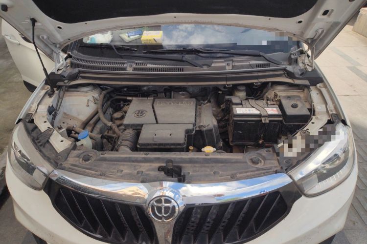 Used Brilliance V3 2016 1.5L Manual Smart Version Engine Bay