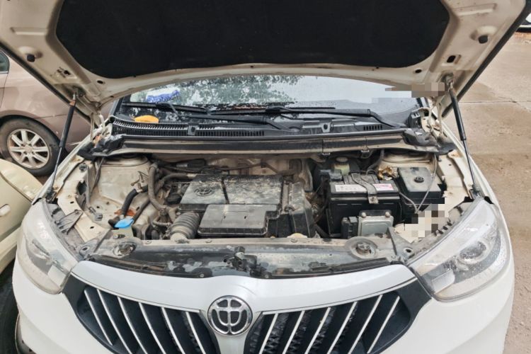 Used Brilliance V3 2016 1.5L Automatic Comfort Model Engine Bay
