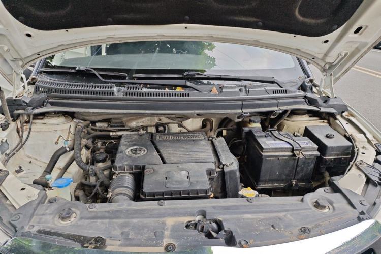 Used Brilliance V3 2016 1.5L Manual Smart Version Engine Bay