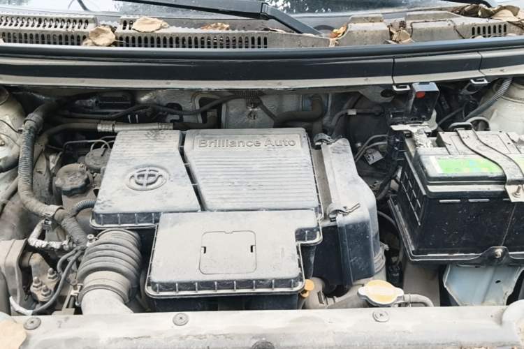 Used Brilliance V3 2016 1.5L Manual Smart Version Engine Bay