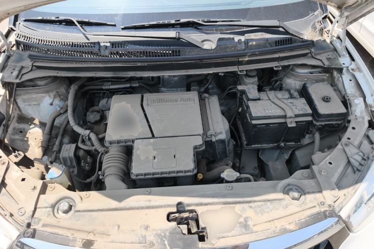 Used Brilliance V3 2016 1.5L Manual Smart Version Engine Bay