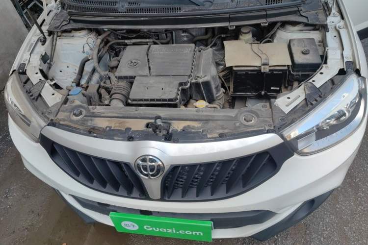 Used Brilliance V3 2016 1.5L Manual Comfort Model Engine Bay