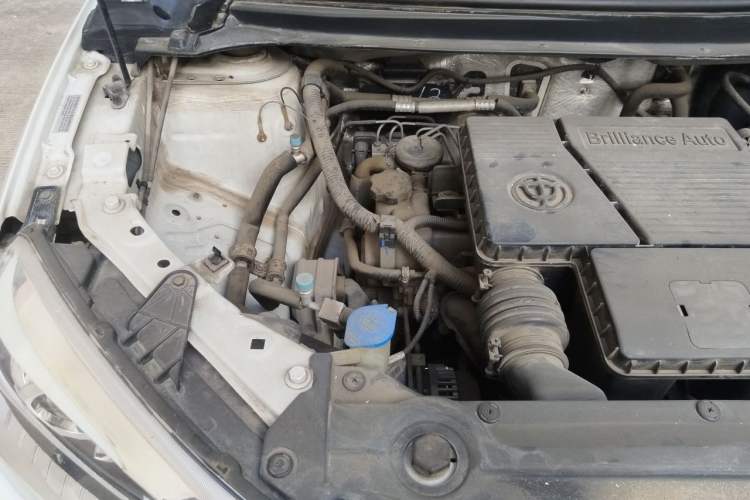 Used Brilliance V3 2016 1.5L Automatic Smart Version Engine Bay Right
