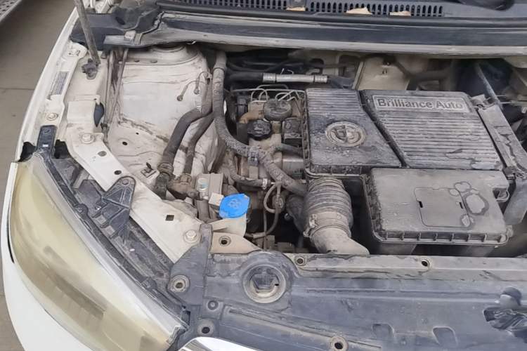 Used Brilliance V3 2016 1.5L Automatic Comfort Model Engine Bay Right