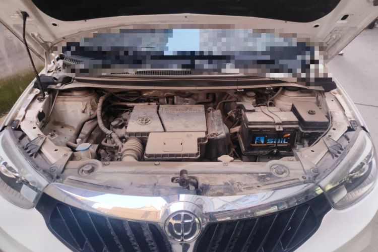 Used Brilliance V3 2016 1.5L Manual Elite Version Engine Bay