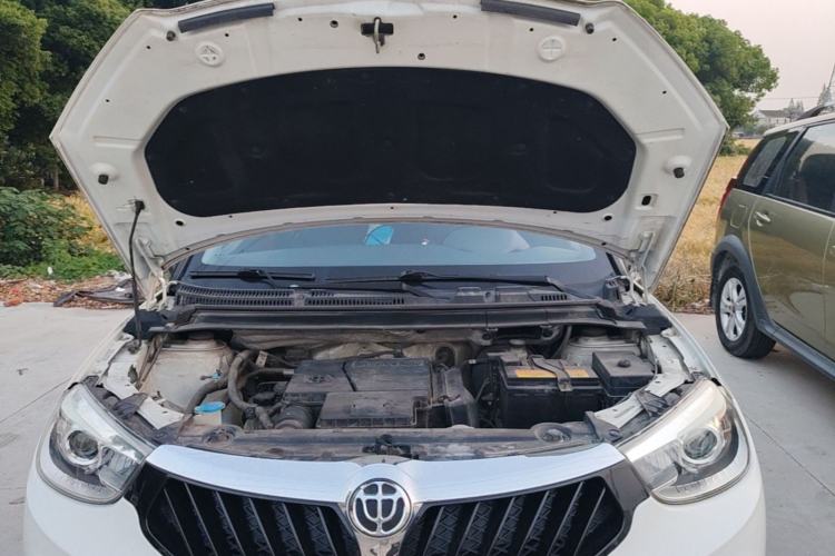 Used Brilliance V3 2016 1.5L Manual Smart Version Engine Bay