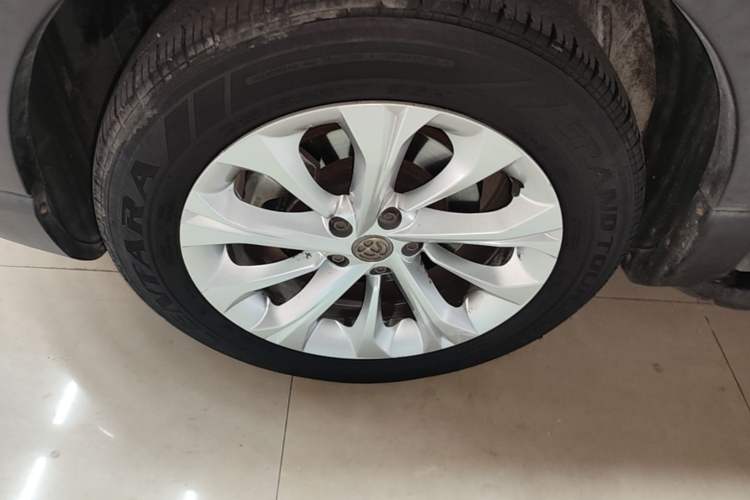 Used Brilliance V3 2016 1.5L Automatic Smart Version Exterior 4