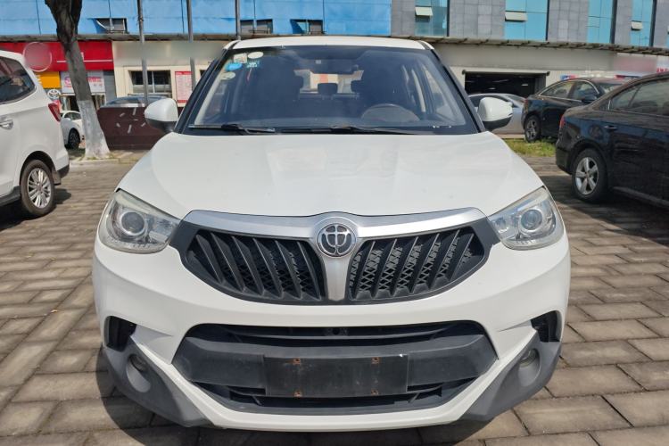 Used Brilliance V3 2016 1.5L Manual Comfort Model Front