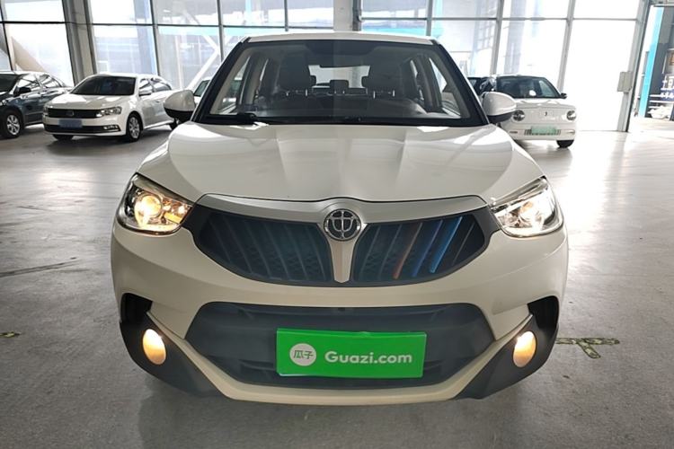 Used Brilliance V3 2016 1.5L Manual Comfort Model Front