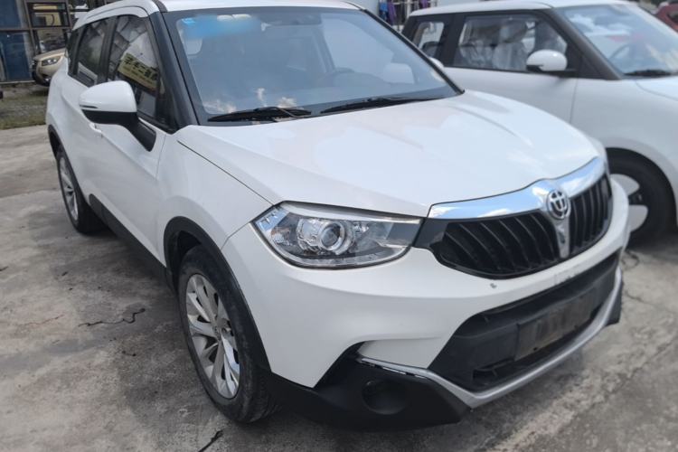 Used Brilliance V3 2016 1.5L Manual Smart Version Front Right 45 Deg