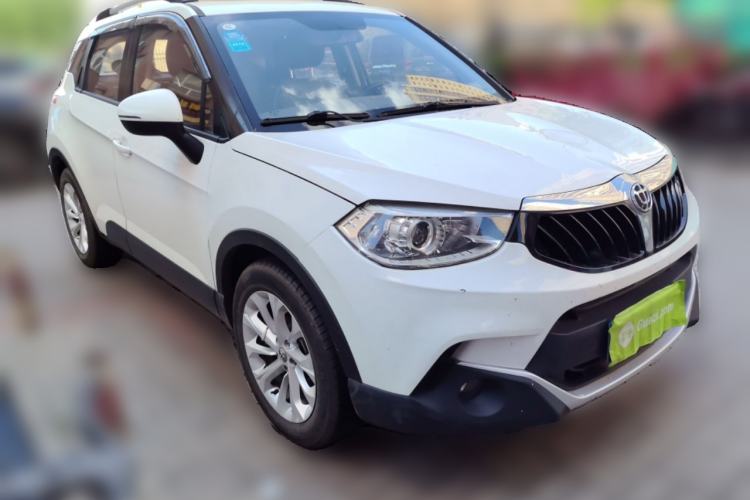 Used Brilliance V3 2016 1.5L Manual Smart Version Front Right 45 Deg