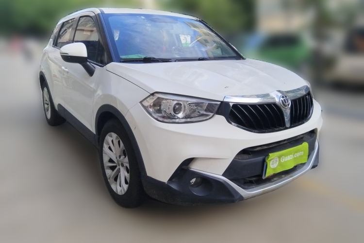 Used Brilliance V3 2016 1.5L Automatic Smart Version Front Right 45 Deg