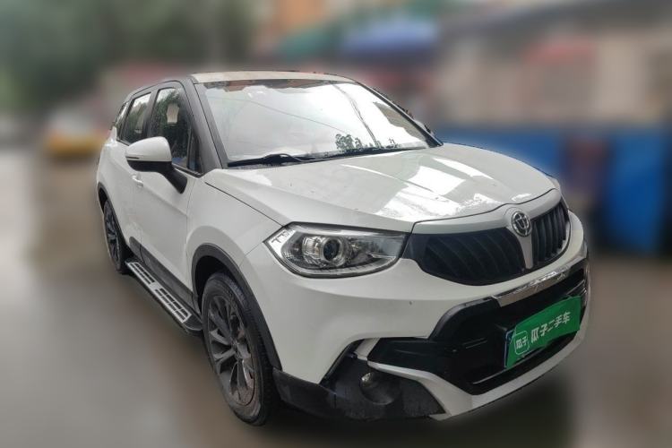 Used Brilliance V3 2016 1.5L Automatic Comfort Model Front Right 45 Deg