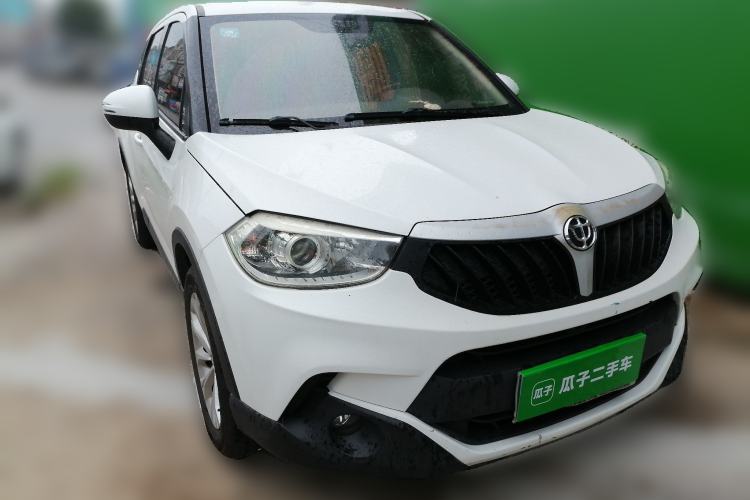 Used Brilliance V3 2016 1.5L Automatic Comfort Model Front Right 45 Deg