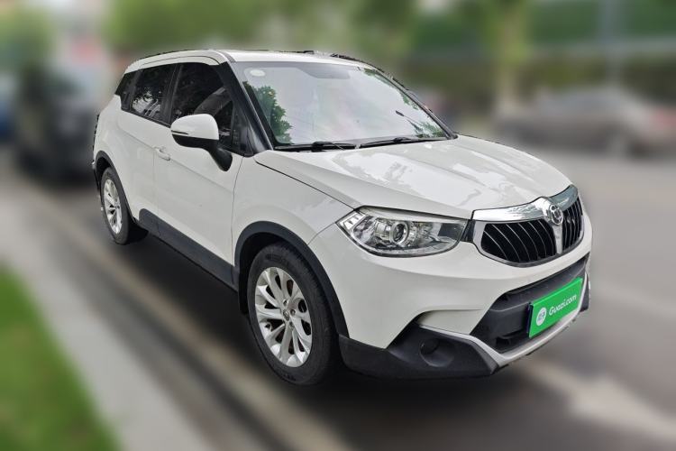 Used Brilliance V3 2016 1.5L Manual Smart Version Front Right 45 Deg
