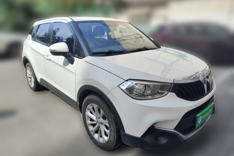 Used Brilliance V3 2016 1.5L Automatic Smart Version Front Right 45 Deg