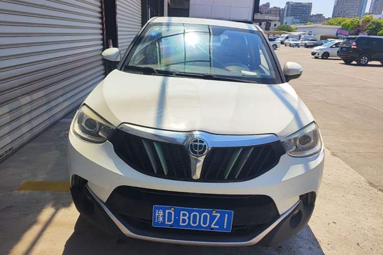 Used Brilliance V3 2016 1.5L Manual Smart Version Front