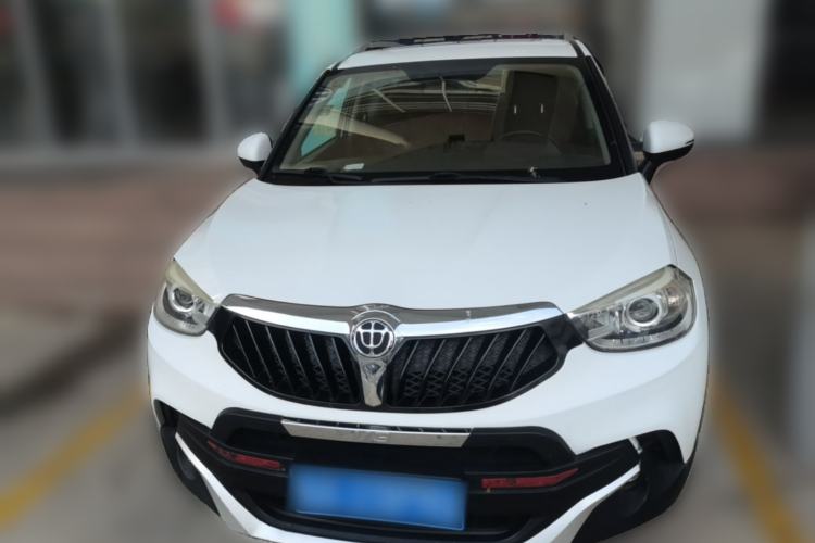 Used Brilliance V3 2016 1.5L Manual Comfort Model Front
