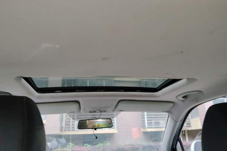 Used Brilliance V3 2016 1.5L Manual Smart Version Headliner