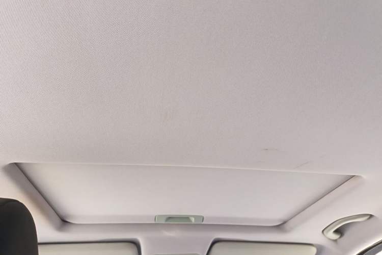Used Brilliance V3 2016 1.5L Manual Smart Version Headliner