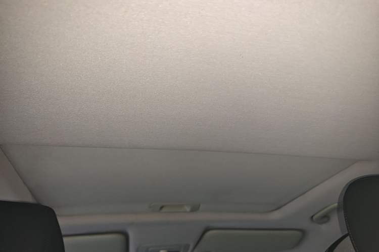 Used Brilliance V3 2016 1.5L Manual Smart Version Headliner