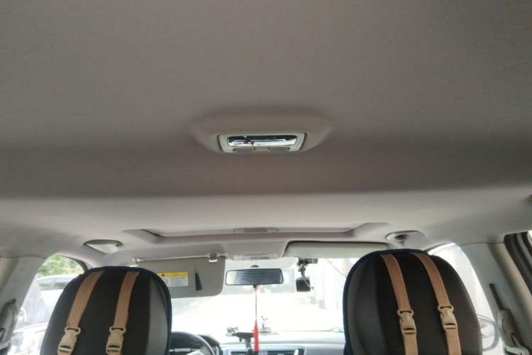 Used Brilliance V3 2016 1.5L Automatic Smart Version Headliner
