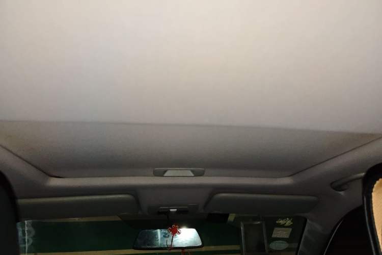 Used Brilliance V3 2016 1.5L Manual Smart Version Headliner