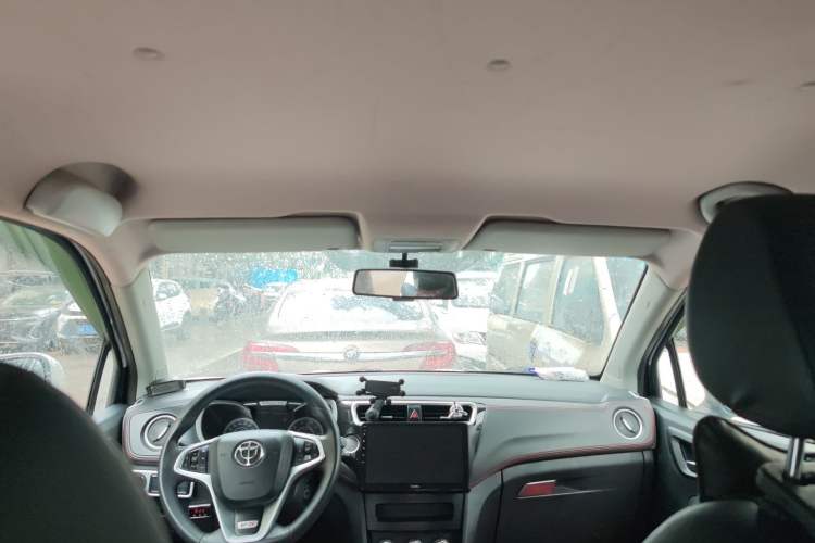 Used Brilliance V3 2016 1.5L Automatic Comfort Model Headliner
