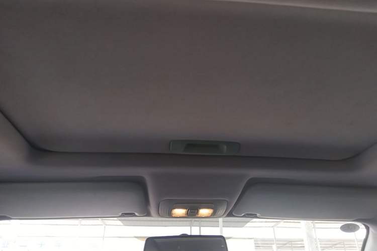 Used Brilliance V3 2016 1.5L Automatic Comfort Model Headliner