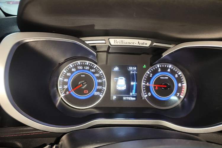 Used Brilliance V3 2016 1.5L Automatic Smart Version Instrument Cluster